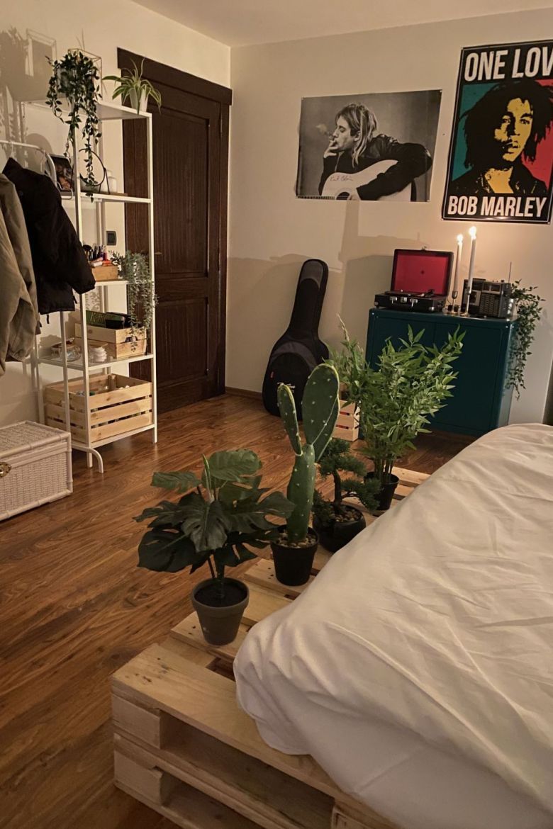 ANIRA ABODES LLC